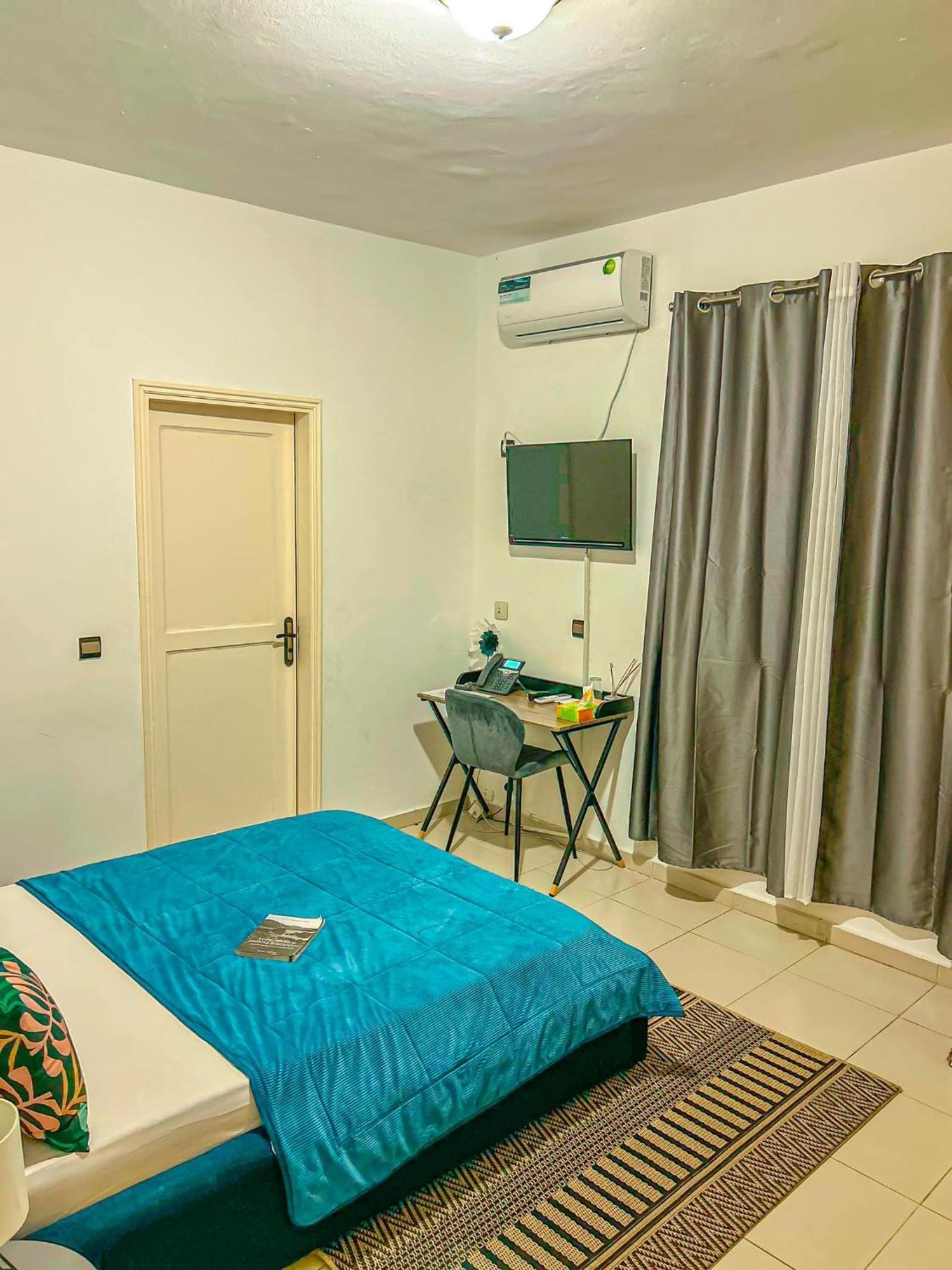 Residence Le Tali 리브르빌 외부 사진