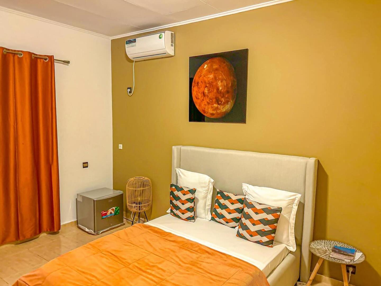 Residence Le Tali 리브르빌 외부 사진