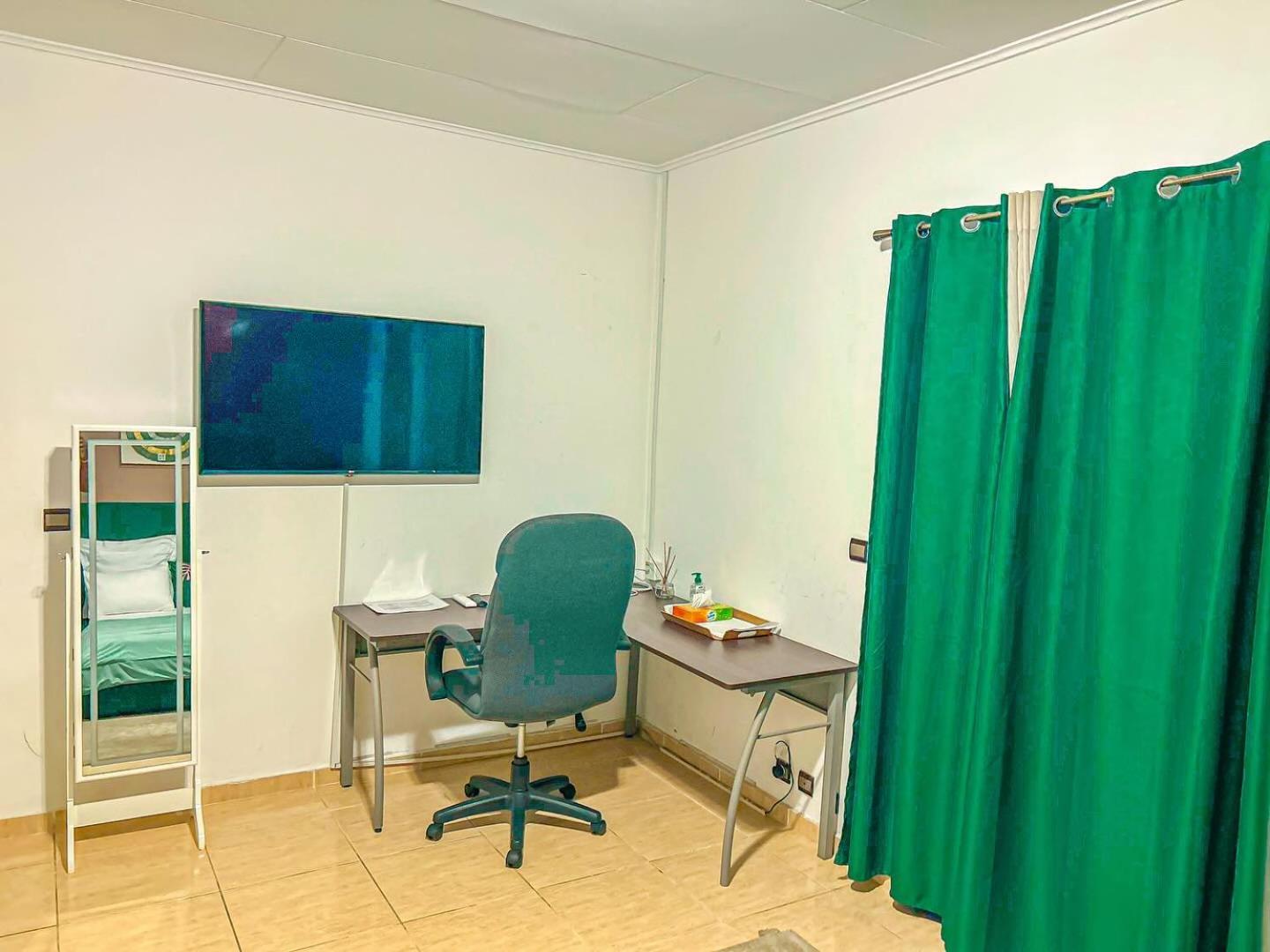 Residence Le Tali 리브르빌 외부 사진